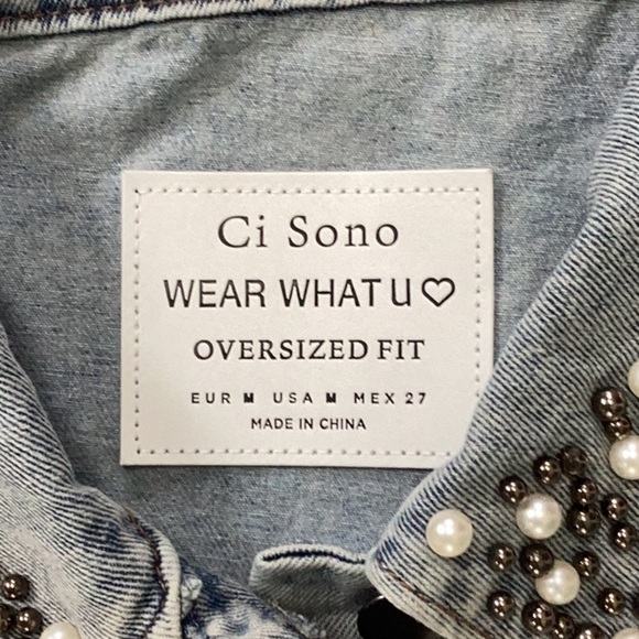 NWT Ci Sono Pearl Embellished Vintage Wash Oversized Fit  Denim Jacket Medium - Picture 3 of 9